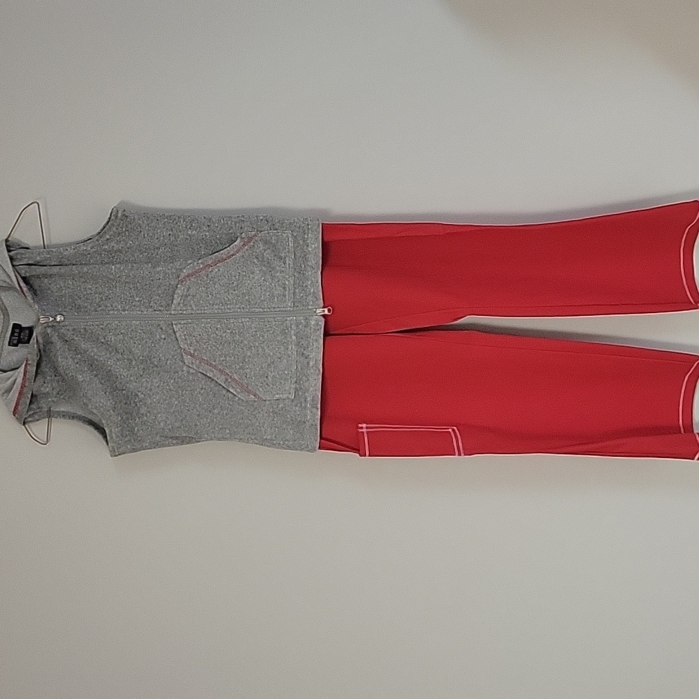 Global Mind Gray Hoodie and Red Pants Set Hip Hop Dance Outfit